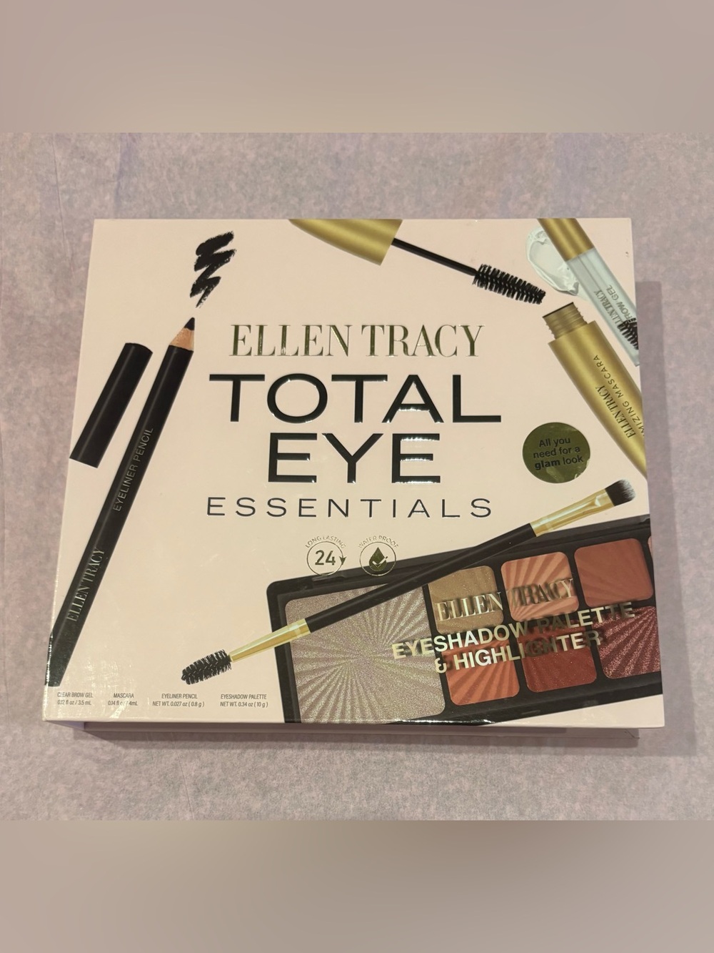 Ellen Tracy Total Eye Essentials Makeup Gift Set NWT